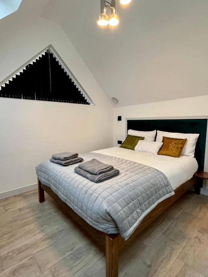 Emery Street Lodge CBG Extérieur photo